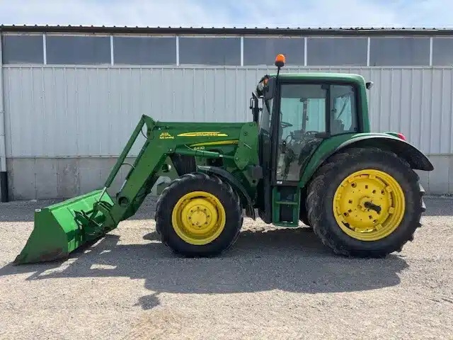 TRACTOR JOHN DEERE 6430 PREMIUM