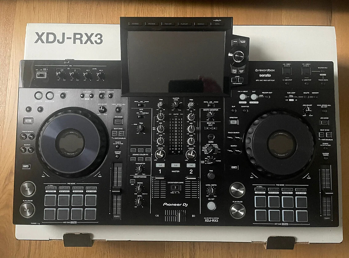 AlphaTheta XDJ-AZ, AlphaTheta OMNIS-DUO , Pioneer DJ OPUS-QUAD, Pioneer DJ XDJ-RX3, Pioneer XDJ-XZ, Pioneer DJ DDJ-FLX10, AlphaTheta DDJ-GRV6, Pioneer DDJ-1000, Pioneer DDJ-1000SRT, Pioneer DJ DDJ-REV7, Pioneer CDJ-3000, Pioneer DJ DJM-A9, AlphaTheta Euphonia , Pioneer CDJ-2000NXS2, Pioneer DJM-900NXS2, Pioneer DJ DJM-V10-LF , Pioneer DJ DJM-S11, Pioneer  CDJ-TOUR1 , Pioneer DJM-TOUR1 ,  Denon DJ Prime 4+ , Allen & Heath Xone:96, MODEL 1 PLAYdifferently , Rane Four