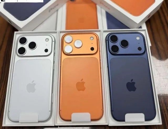 Apple iPhone 17 Pro Max, iPhone 17 Pro, iPhone 17 , iPhone Air , Apple iPhone 16 Pro Max, iPhone 16 Pro, iPhone 16, iPhone 16 Plus, iPhone 15 Pro Max, iPhone 15 Pro, iPhone 15, iPhone 15 Plus, Samsung Galaxy S25 Ultra , Samsung Galaxy S25, Samsung Galaxy Z Fold7 , Sony PlayStation PS5 Pro, Nintendo Switch 2 Game console