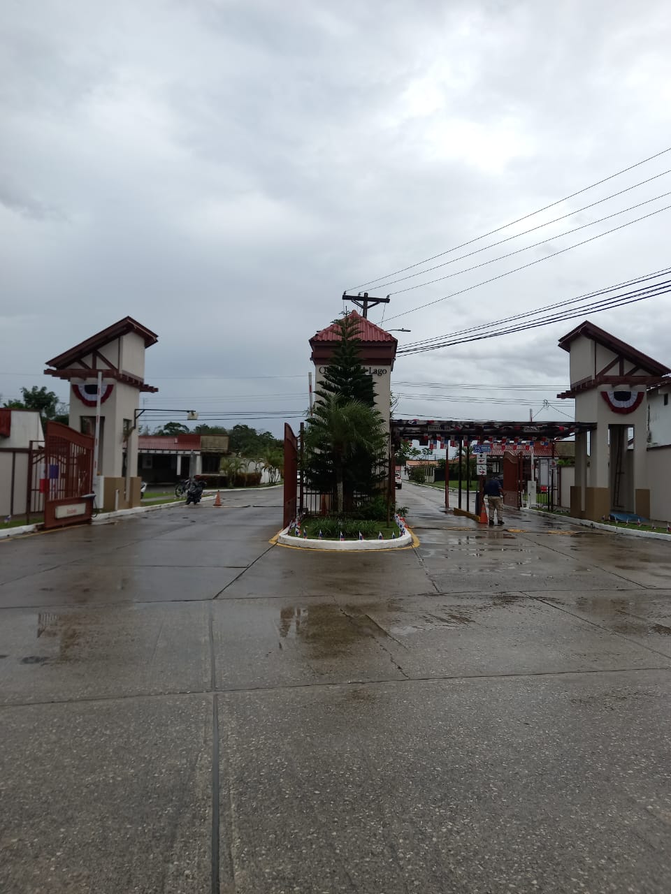 🔥 SE VENDE CASA – EXCELENTE UBICACIÓN 🔥