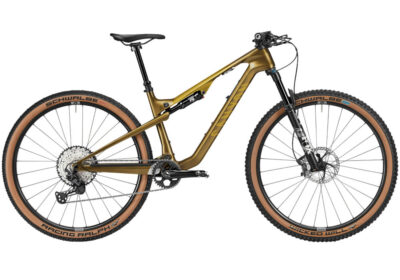 2025-canyon-lux-trail-cf-8-mountain-bike-a1
