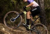 2025 Canyon Lux World Cup CFR AXS Mountain Bike (INDORACYCLES)