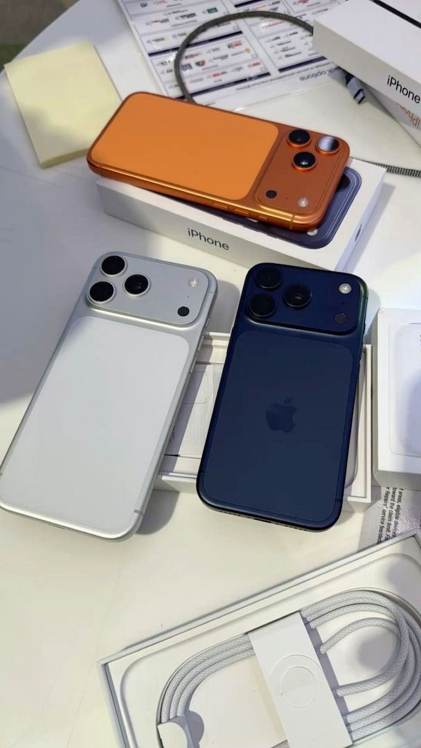 Originales Apple iPhone 17 Pro Max, iPhone 17 Pro, iPhone 17, iPhone Air, iPhone 16 Pro Max, iPhone 16 Pro, iPhone 16, iPhone 16 Plus, iPhone 15 Pro Max, iPhone 15 Pro, Samsung Galaxy S26 Ultra , Samsung Galaxy S26  , Samsung Galaxy S25 Ultra