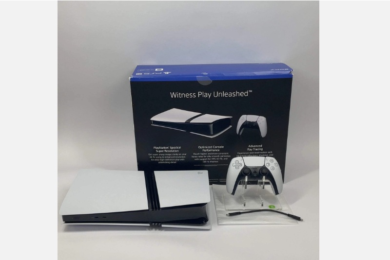 Sony PlayStation 5 Pro PS5 Pro 2Tb Console Bundle + Extras