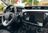 Toyota Hilux 2.4L TDi 4×4 CD Año 2023 51200km Gris